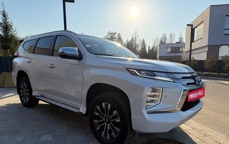 Mitsubishi Pajero Sport III рестайлинг, 2021 год, 4 200 000 рублей, 6 фотография