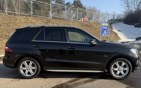 Mercedes-Benz M-Класс, 2012 год, 2 200 000 рублей, 2 фотография