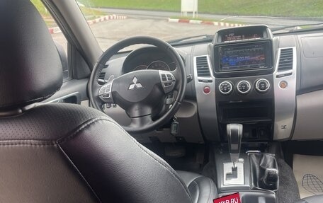 Mitsubishi Pajero Sport II рестайлинг, 2014 год, 1 500 000 рублей, 4 фотография