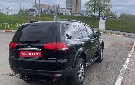 Mitsubishi Pajero Sport II рестайлинг, 2014 год, 1 500 000 рублей, 3 фотография