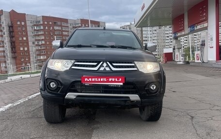 Mitsubishi Pajero Sport II рестайлинг, 2014 год, 1 500 000 рублей, 5 фотография