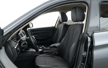 BMW 3 серия, 2016 год, 2 043 055 рублей, 11 фотография