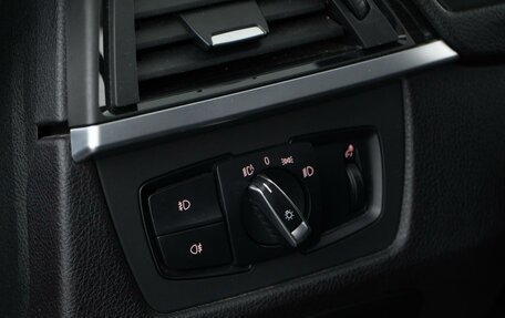 BMW 3 серия, 2016 год, 2 043 055 рублей, 18 фотография