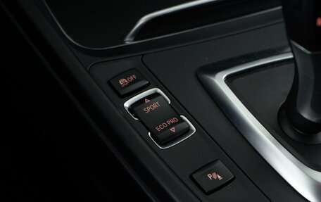 BMW 3 серия, 2016 год, 2 043 055 рублей, 20 фотография