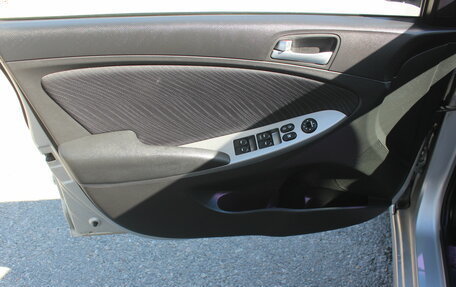 Hyundai Solaris II рестайлинг, 2014 год, 1 180 000 рублей, 8 фотография