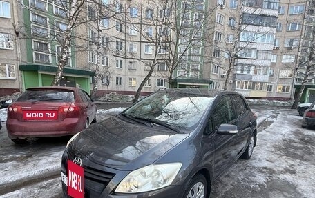 Toyota Auris II, 2010 год, 830 000 рублей, 3 фотография