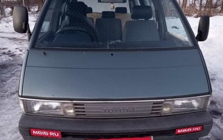 Toyota Town Ace III, 1986 год, 399 000 рублей, 1 фотография