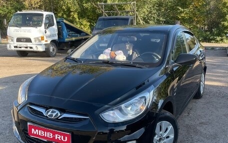 Hyundai Solaris II рестайлинг, 2011 год, 519 000 рублей, 1 фотография