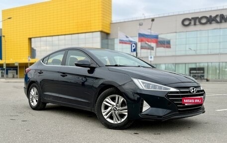 Hyundai Elantra VI рестайлинг, 2019 год, 935 000 рублей, 6 фотография