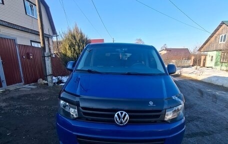 Volkswagen Caravelle T5, 2010 год, 1 960 000 рублей, 5 фотография