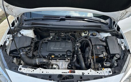 Opel Astra J, 2013 год, 1 210 000 рублей, 22 фотография