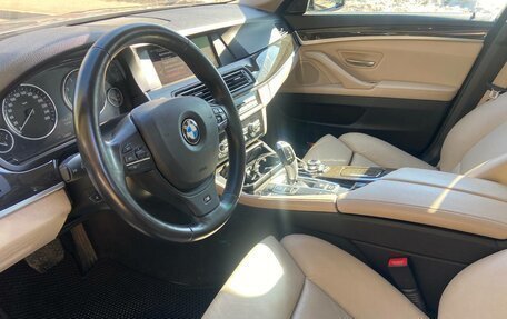 BMW 5 серия, 2011 год, 2 575 000 рублей, 4 фотография