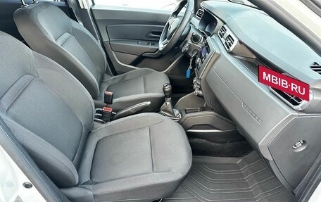 Renault Duster, 2022 год, 1 570 000 рублей, 19 фотография