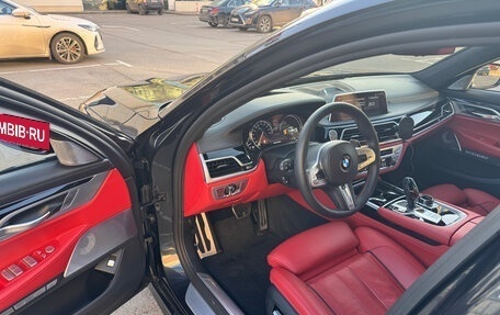 BMW 7 серия, 2018 год, 5 800 000 рублей, 12 фотография