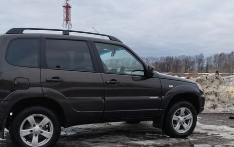 Chevrolet Niva I рестайлинг, 2014 год, 680 000 рублей, 3 фотография