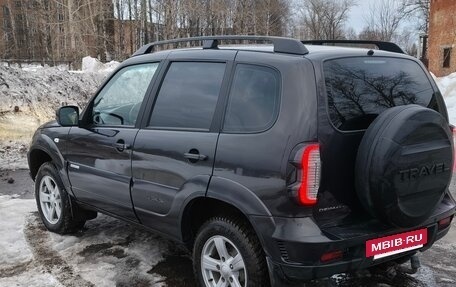 Chevrolet Niva I рестайлинг, 2014 год, 680 000 рублей, 5 фотография