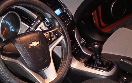 Chevrolet Cruze II, 2013 год, 750 000 рублей, 6 фотография