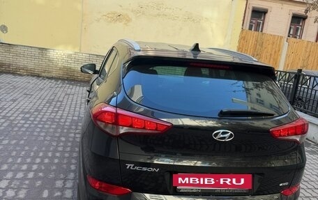 Hyundai Tucson III, 2017 год, 1 900 000 рублей, 2 фотография