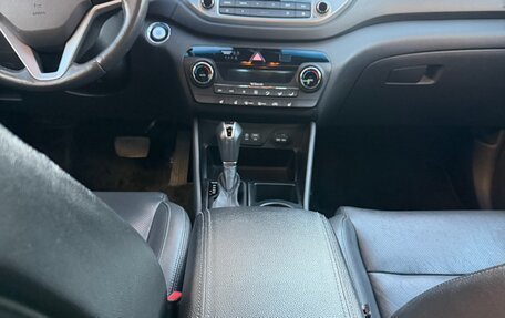 Hyundai Tucson III, 2017 год, 1 900 000 рублей, 14 фотография