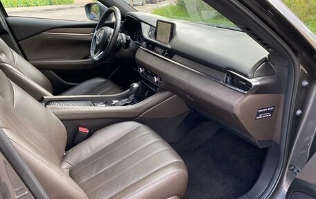 Mazda 6, 2018 год, 2 650 000 рублей, 21 фотография