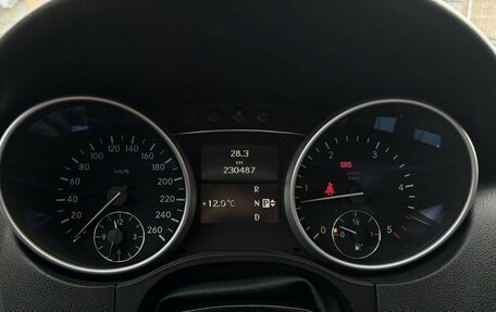 Mercedes-Benz M-Класс, 2011 год, 1 500 000 рублей, 28 фотография