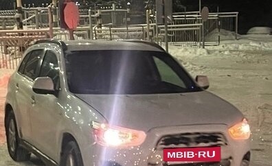 Mitsubishi ASX I рестайлинг, 2013 год, 1 150 000 рублей, 2 фотография