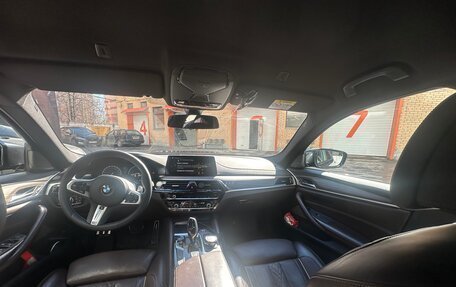 BMW 5 серия, 2018 год, 4 200 000 рублей, 11 фотография
