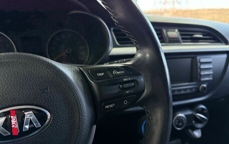 KIA Rio IV, 2018 год, 1 499 000 рублей, 13 фотография
