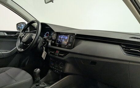 Skoda Rapid II, 2021 год, 1 350 000 рублей, 11 фотография