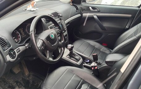 Skoda Octavia, 2012 год, 950 000 рублей, 10 фотография