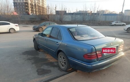 Mercedes-Benz E-Класс, 1999 год, 380 000 рублей, 6 фотография