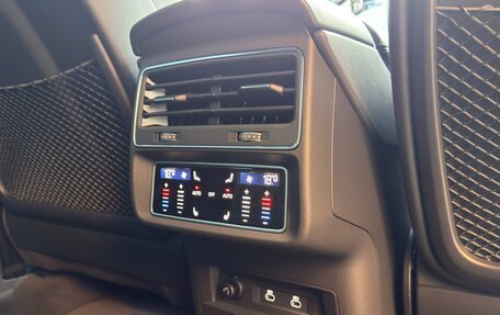 Audi Q8 I, 2025 год, 13 900 000 рублей, 32 фотография