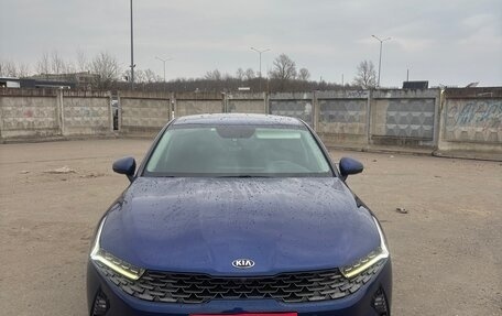 KIA K5, 2021 год, 2 350 000 рублей, 1 фотография