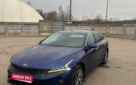 KIA K5, 2021 год, 2 350 000 рублей, 2 фотография