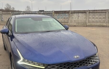 KIA K5, 2021 год, 2 350 000 рублей, 6 фотография