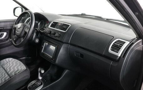 Skoda Fabia II, 2010 год, 517 000 рублей, 10 фотография