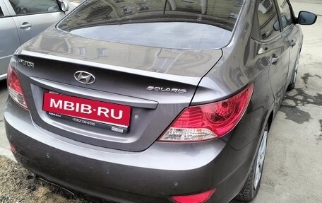 Hyundai Solaris II рестайлинг, 2012 год, 750 000 рублей, 2 фотография