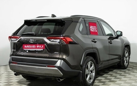 Toyota RAV4, 2020 год, 3 480 000 рублей, 5 фотография