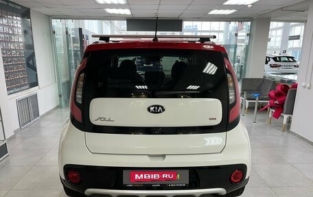 KIA Soul II рестайлинг, 2017 год, 1 650 000 рублей, 7 фотография