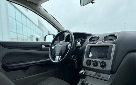 Ford Focus II рестайлинг, 2010 год, 675 000 рублей, 24 фотография