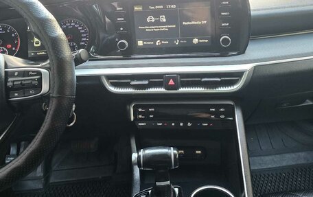 KIA K5, 2021 год, 1 870 000 рублей, 10 фотография