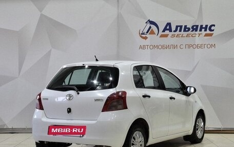 Toyota Yaris III рестайлинг, 2008 год, 450 000 рублей, 3 фотография