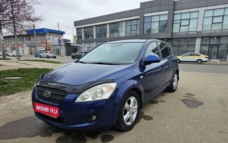 KIA cee'd I рестайлинг, 2008 год, 610 000 рублей, 1 фотография