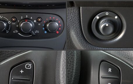 Renault Sandero II рестайлинг, 2017 год, 1 219 000 рублей, 13 фотография