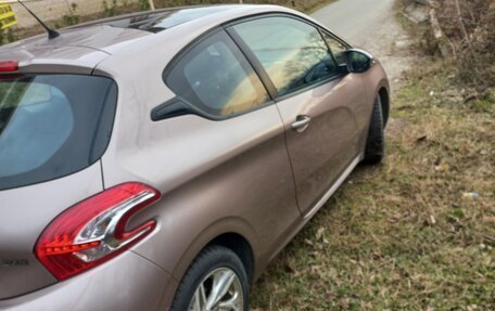 Peugeot 208 II, 2012 год, 765 000 рублей, 28 фотография