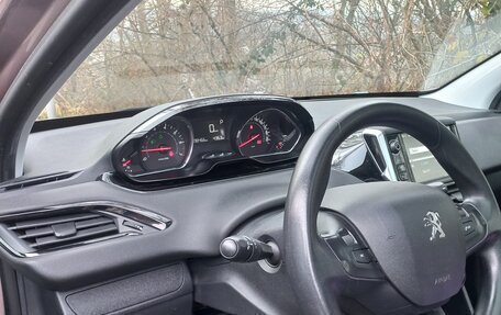 Peugeot 208 II, 2012 год, 765 000 рублей, 24 фотография