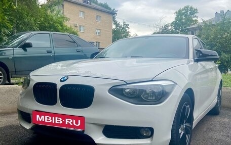 BMW 1 серия, 2013 год, 1 300 000 рублей, 12 фотография
