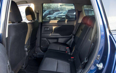 Mitsubishi Outlander III рестайлинг 3, 2014 год, 1 428 000 рублей, 8 фотография