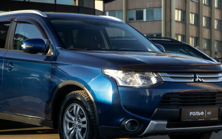 Mitsubishi Outlander III рестайлинг 3, 2014 год, 1 428 000 рублей, 19 фотография