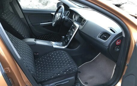 Volvo S60 III, 2011 год, 680 000 рублей, 10 фотография